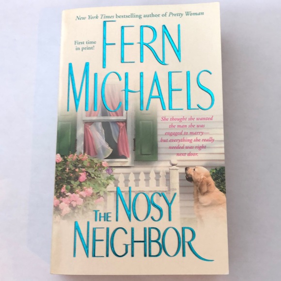 ⭐️5 for $20⭐️ The Nosy Neighbor by Fern Michaels | Book - Picture 1 of 2